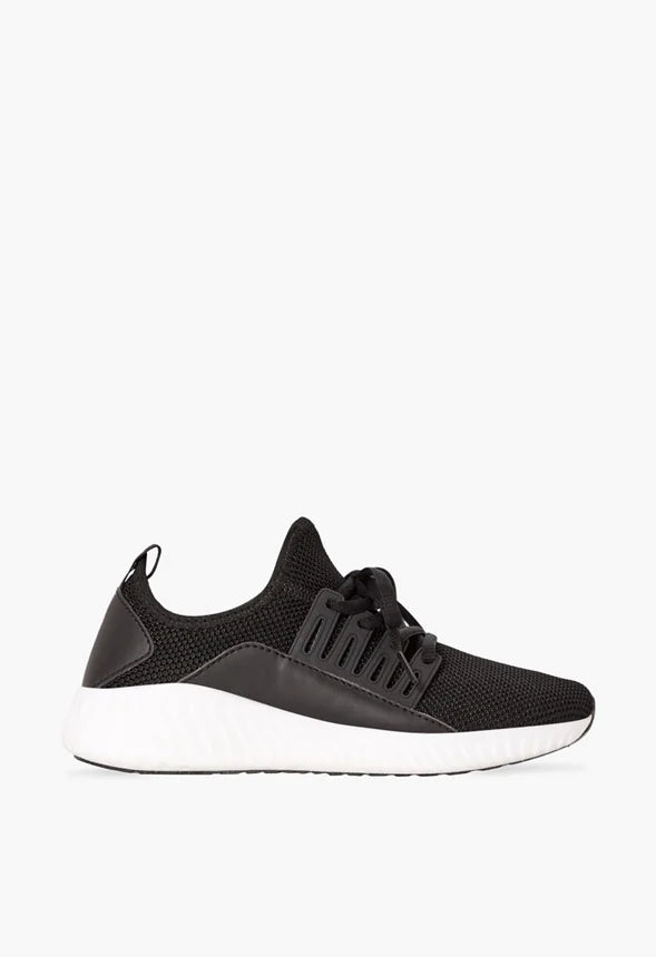 Velinda Trainers